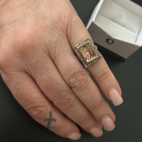 The most dainty ring you will ever find it is a size 3 and 100 years old - Picture 7 of 11